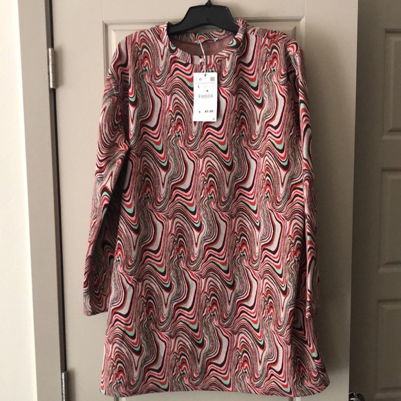 Zara Dresses & Skirts - NWT ZARA swirl print sweater mini dress